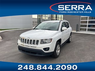 Used 2016 Jeep Compass Latitude image 1