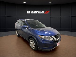 Used 2018 Nissan Rogue S image 1