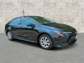 Used 2024 Toyota Corolla LE image 1