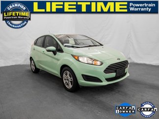 Used 2017 Ford Fiesta SE image 1