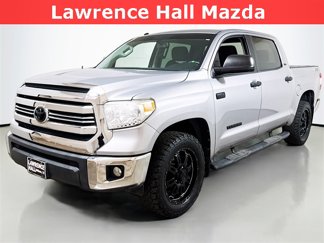 Used 2017 Toyota Tundra SR5 w/ SR5 Upgrade Package image 1