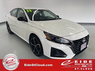 Used 2023 Nissan Altima 2.5 SR image 1