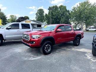 Used 2017 Toyota Tacoma TRD Off-Road image 1