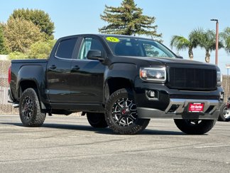 Used 2015 GMC Canyon SLE w/ All-Terrain Package image 1