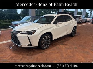 Used 2025 Lexus UX 300h FWD image 1