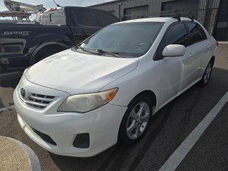 Used 2013 Toyota Corolla image 1
