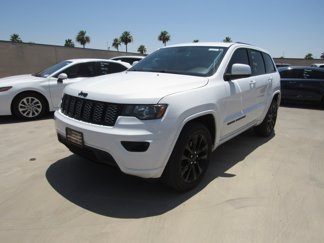 Used 2018 Jeep Grand Cherokee Altitude image 1