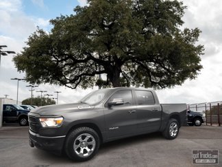 Used 2019 RAM 1500 Big Horn image 1