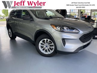 Used 2022 Ford Escape SE image 1