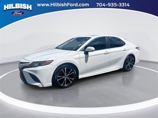 Used 2020 Toyota Camry SE video 1