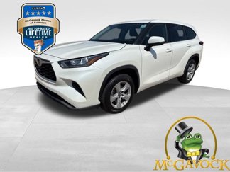Used 2020 Toyota Highlander L image 1
