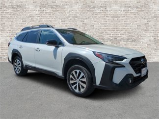 Used 2023 Subaru Outback Premium image 1