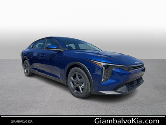 New 2025 Kia K4 LXS image 1