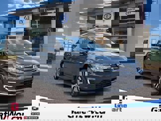 Used 2019 Volkswagen e-Golf SE w/ Driver Assistance Package video 1