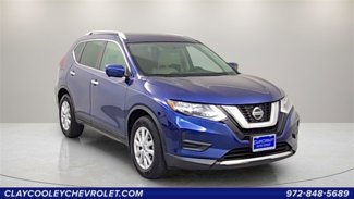 Used 2018 Nissan Rogue SV w/ Premium Package image 1