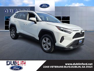 Used 2023 Toyota RAV4 XLE image 1