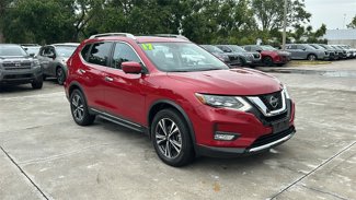 Used 2017 Nissan Rogue SL w/ SL Premium Package image 1