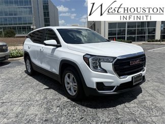 Used 2024 GMC Terrain SLE image 1