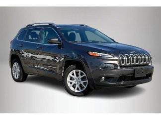 Used 2016 Jeep Cherokee Latitude image 1