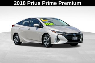 Used 2018 Toyota Prius Prime Premium image 1