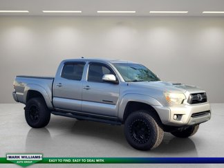Used 2014 Toyota Tacoma 4x4 Double Cab image 1