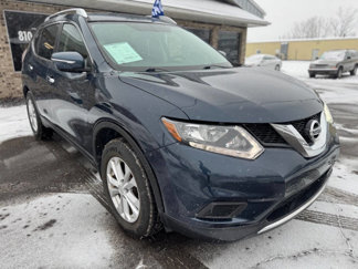 Used 2015 Nissan Rogue SV image 1