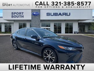 Used 2020 Toyota Camry SE image 1