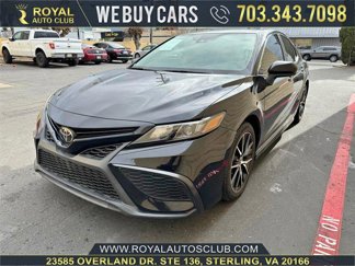 Used 2021 Toyota Camry SE image 1