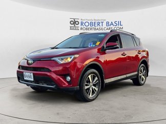 Used 2018 Toyota RAV4 XLE image 1