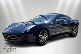 Used 2016 Ferrari California T image 1