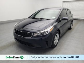 Used 2017 Kia Forte LX image 1