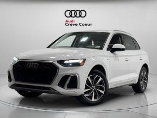 Certified 2022 Audi Q5 2.0T Premium w/ Convenience Package image 1