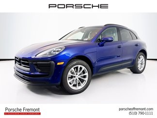 Certified 2024 Porsche Macan image 1