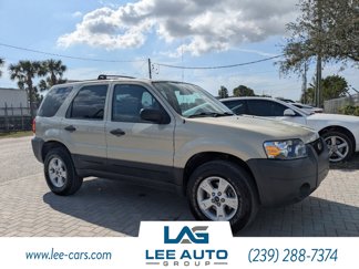 Used 2005 Ford Escape XLT image 1