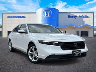 Certified 2023 Honda Accord LX image 1