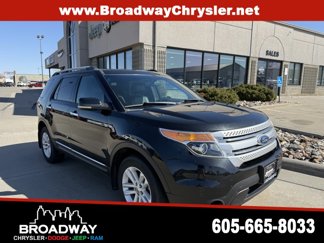 Used 2011 Ford Explorer XLT w/ 202A Rapid Spec Order Code image 1