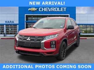 Used 2021 Mitsubishi Outlander Sport LE image 1