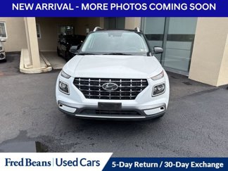Used 2022 Hyundai Venue Limited w/ Cargo Package video 2