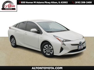 Used 2016 Toyota Prius Four image 1