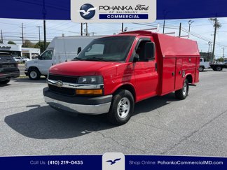 Used 2016 Chevrolet Express 3500 image 1