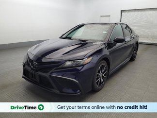 Used 2021 Toyota Camry SE image 1