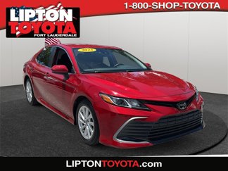 Used 2023 Toyota Camry LE image 1