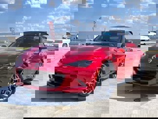 Used 2016 MAZDA MX-5 Miata Grand Touring video 2