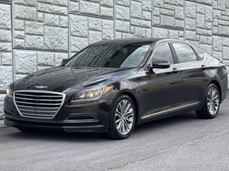 Used 2015 Hyundai Genesis 3.8 image 1