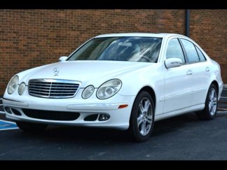 Used 2006 Mercedes-Benz E 350 Sedan w/ Premium Pkg image 1