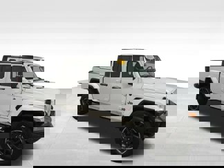 Certified 2023 Jeep Gladiator Overland image 1