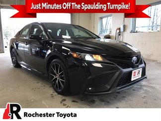 Certified 2022 Toyota Camry SE image 1
