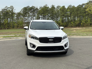 Used 2017 Kia Sorento EX image 1