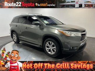 Used 2014 Toyota Highlander XLE image 1