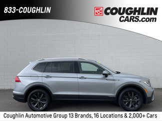 Used 2024 Volkswagen Tiguan SE image 1